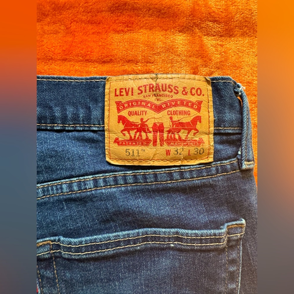 511 Dark Wash Blue Levi Jeans